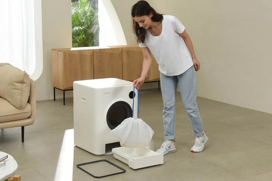 smell free litter box